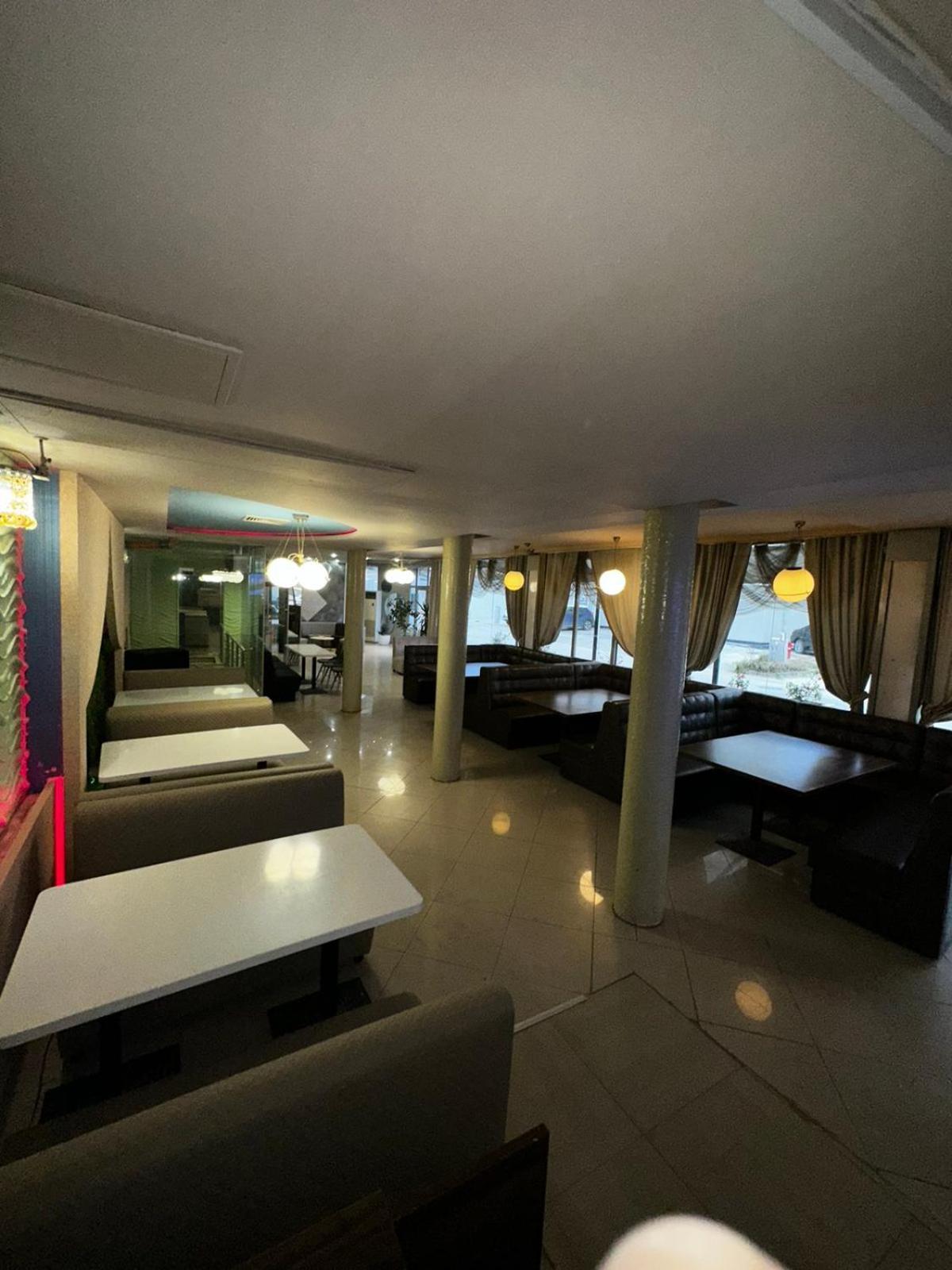 Danita Apartments & Diva Restaurant Bbq&Pool Bar Varna Ngoại thất bức ảnh